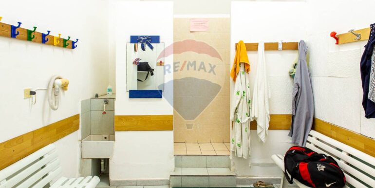 20250926165049-987956-16