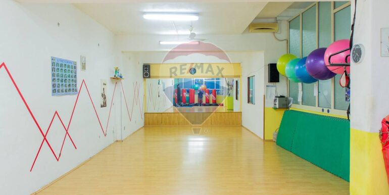 20250926165050-987956-18