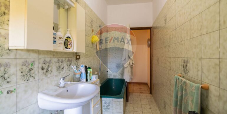 20250926180009-987735-13