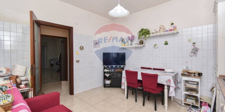 20250926181003-988762-13