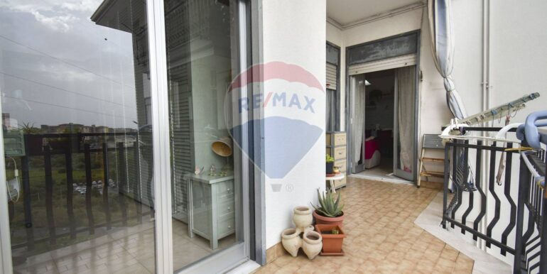 20250926181005-988762-25