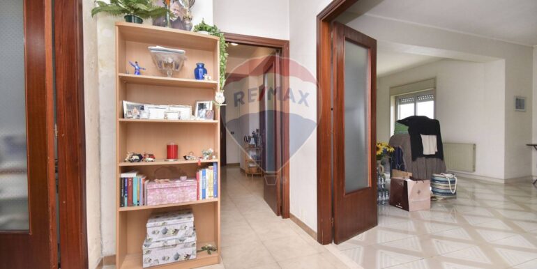 20250926181005-988762-27