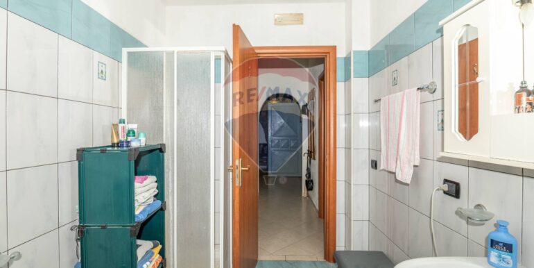 20250928191821-988858-10