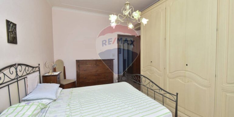 2025092902630-988864-11