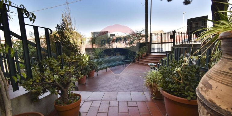 20250929120050-988932-11