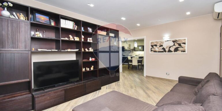 20250929120100-988932-15