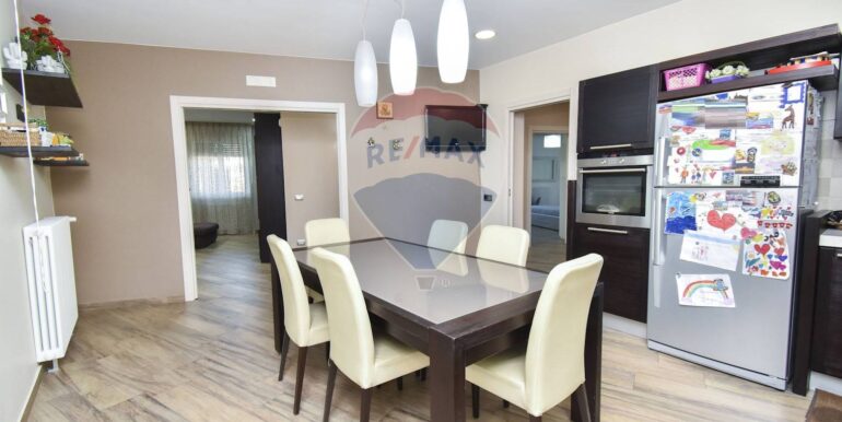 20250929120119-988932-22