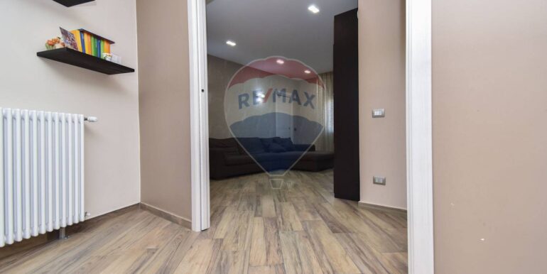 20250929120121-988932-23