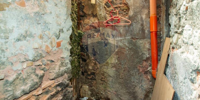 20250929133637-982206-15