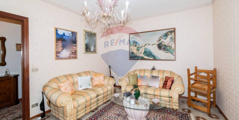 20250929151635-988984-7