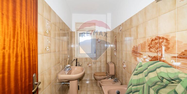 20250929151656-988984-14