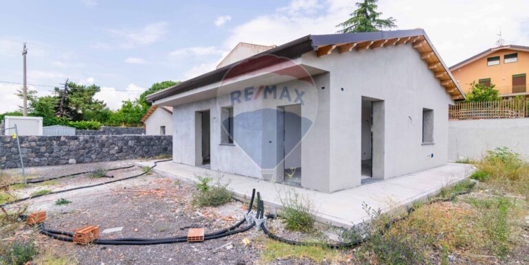 20250929180747-989085-28