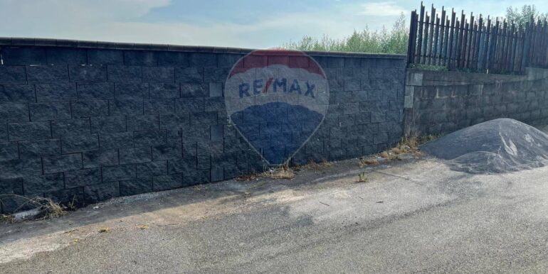 20250929184537-989093-1