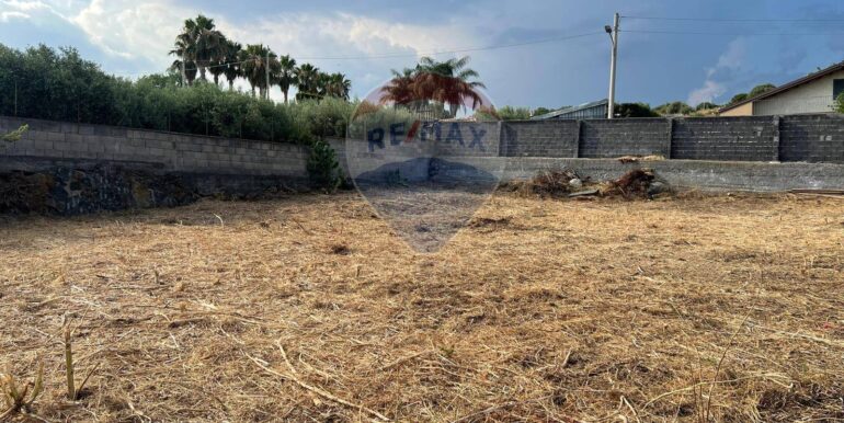 20250929184543-989093-3