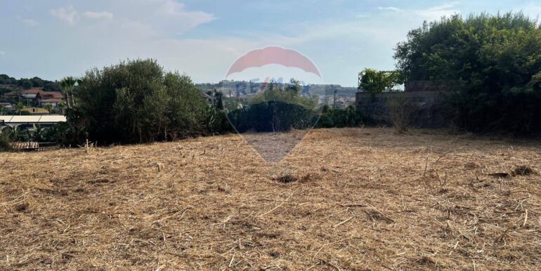 20250929184547-989093-4