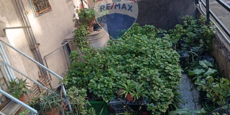 2025093004024-989403-7