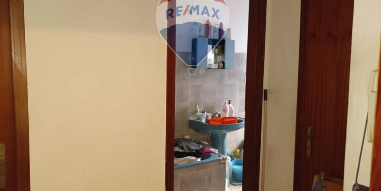 2025093004039-989403-13