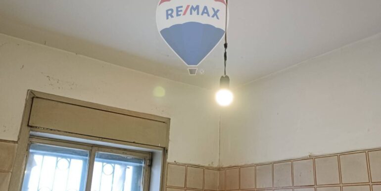 2025093004044-989403-15