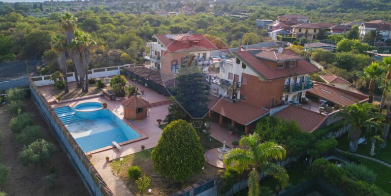 20250930195608-990785-3