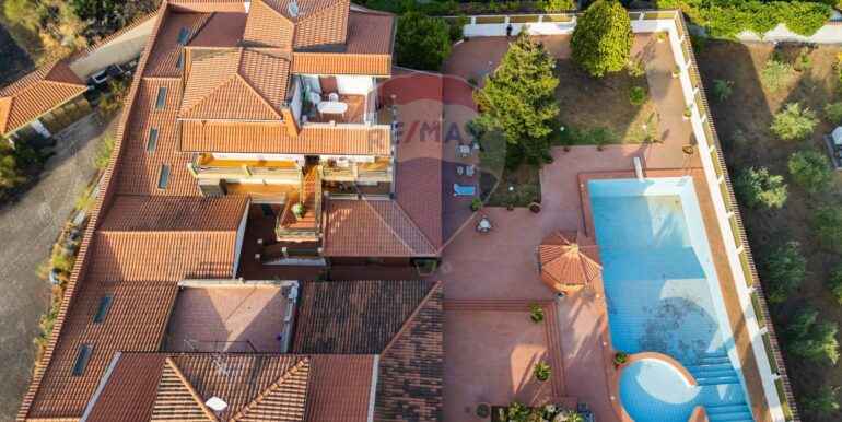 20250930195609-990785-6