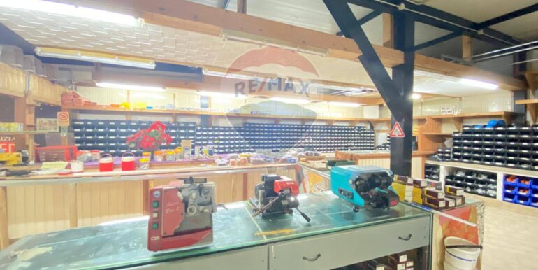 20250930210844-990791-19