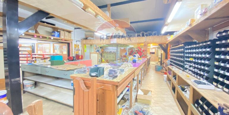 20250930210845-990791-22