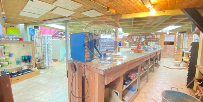 20250930210845-990791-23