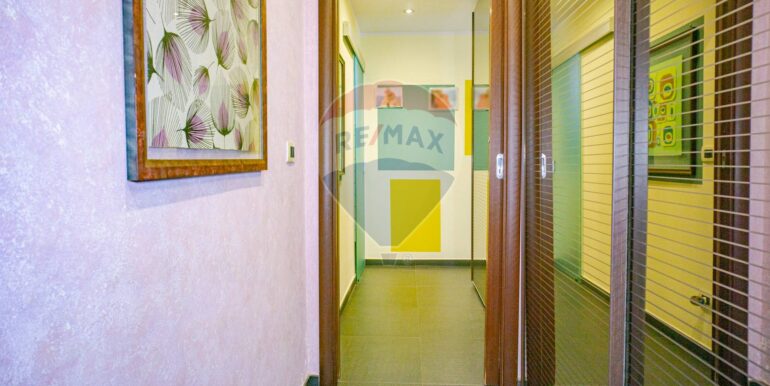 2025093091637-989413-9