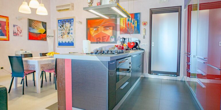 2025093091640-989413-24