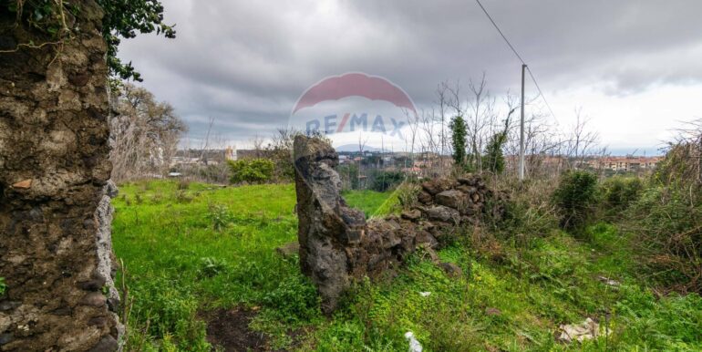 20251001193342-991047-22