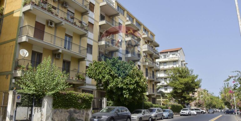 20251002104336-991120-4