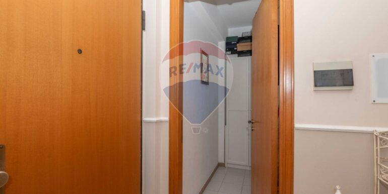 20251002104817-976152-6