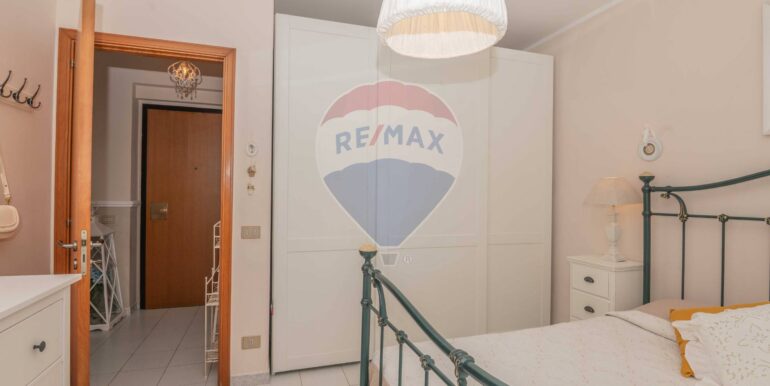 20251002104829-976152-9