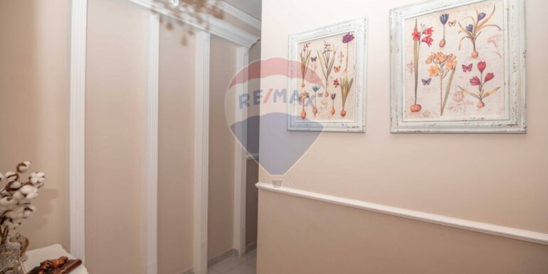 20251002104910-976152-20