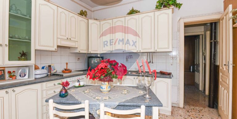 20251002121106-989046-24