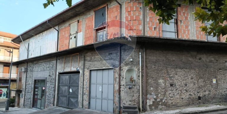 20251002131803-991179-16