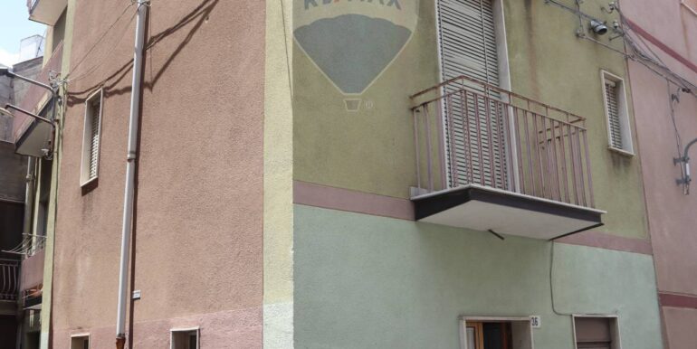 20251002164008-991229-2