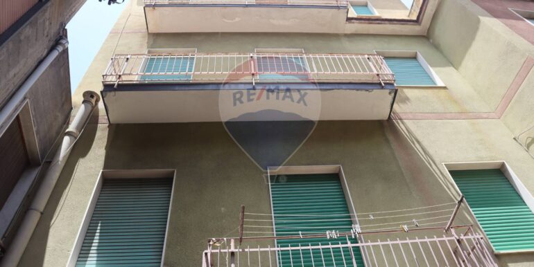 20251002164033-991229-10