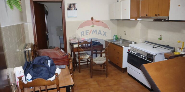 20251002164138-991229-31