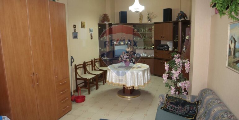 20251002164156-991229-37