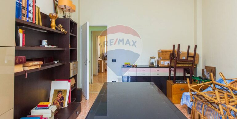 20251002183403-991281-20