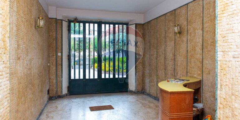 20251002183455-991281-32