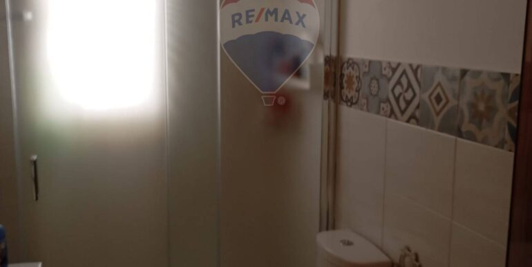 20251002202116-991019-14