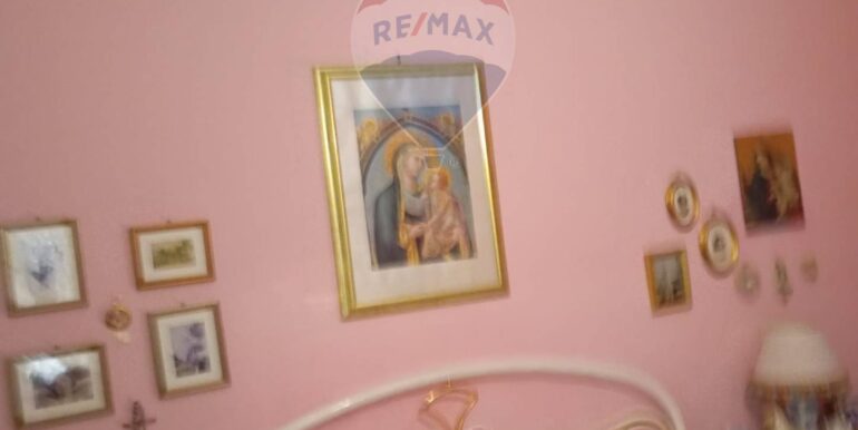 20251002202134-991019-18