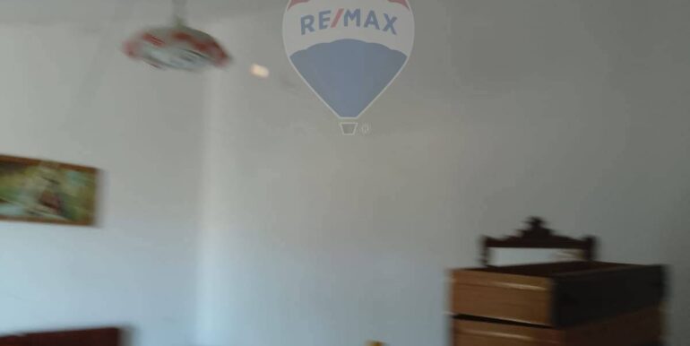 20251003193552-991579-2