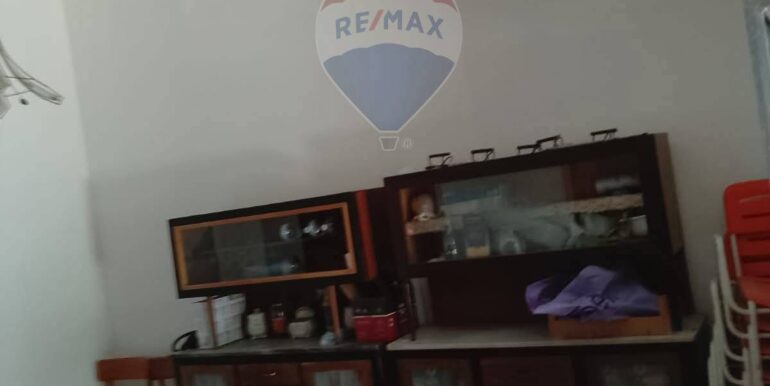 20251003193607-991579-11