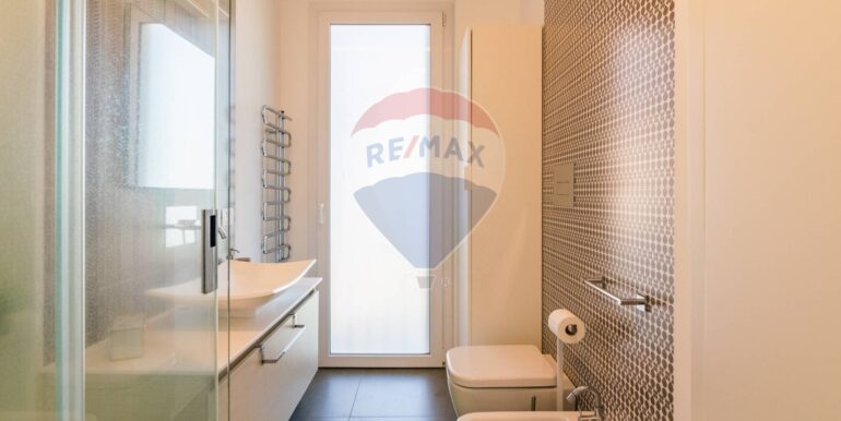 20251004134727-991694-9