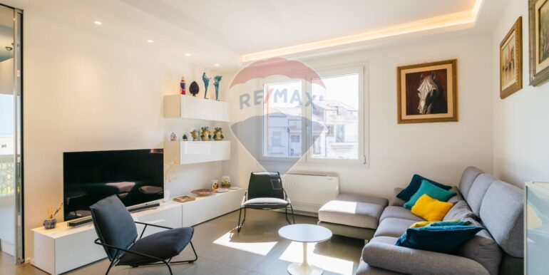 20251004135025-991694-32