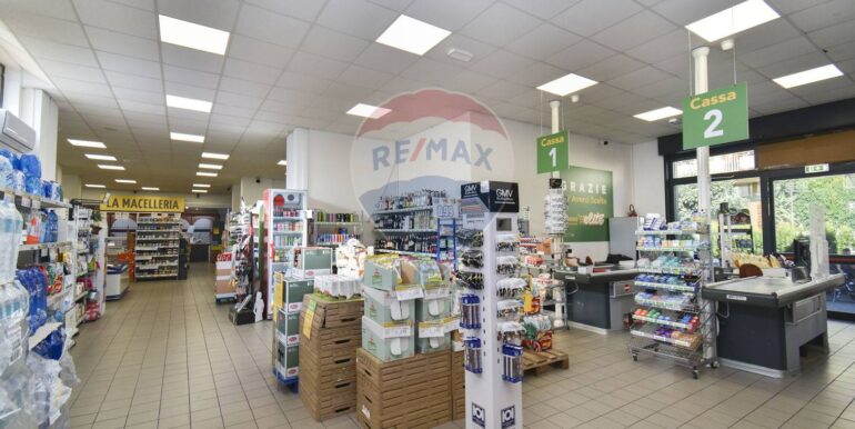 20251005214035-991755-4