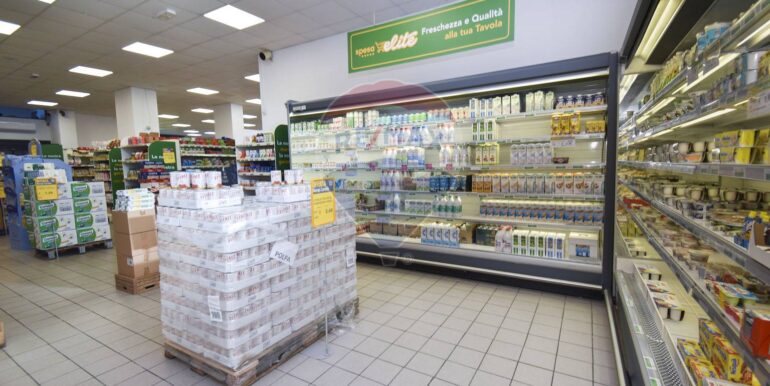 20251005214058-991755-10